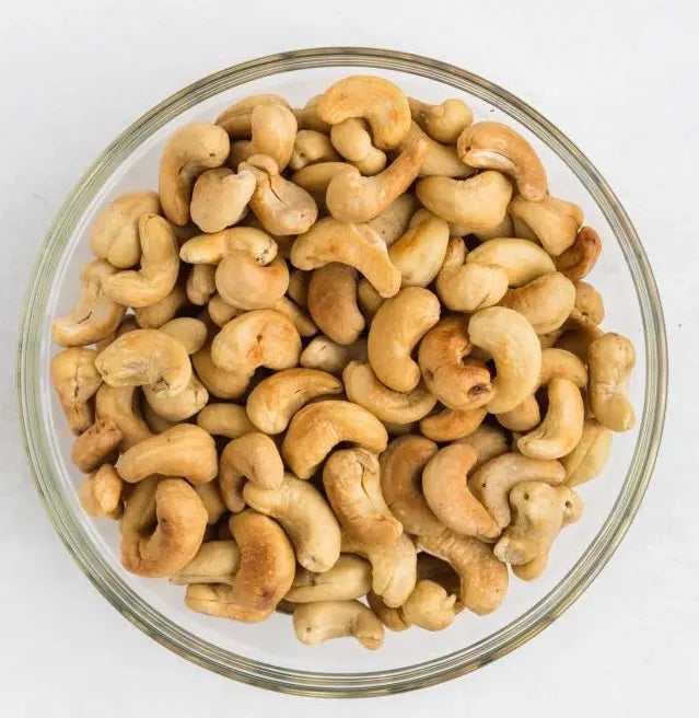 Roasted Cashews - Organiq Mart