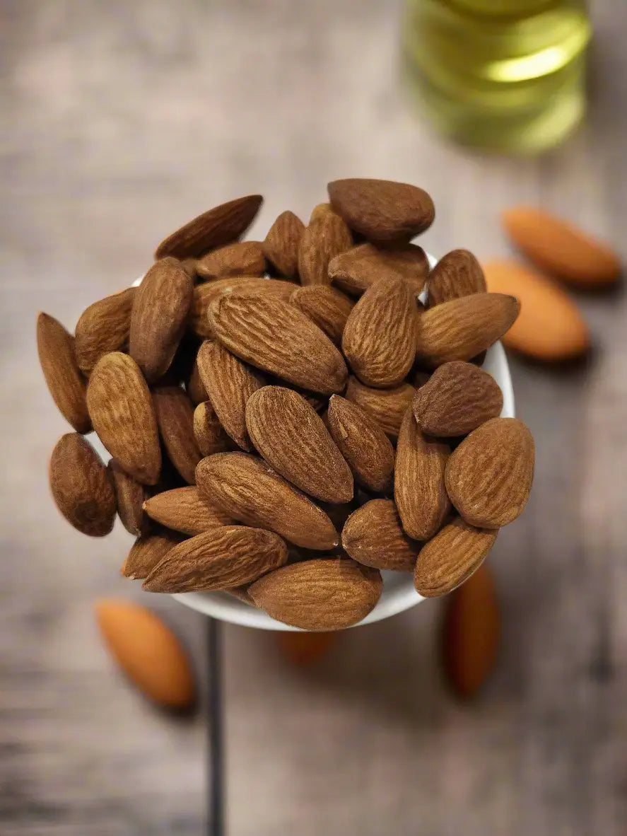 Almonds - Organiq Mart