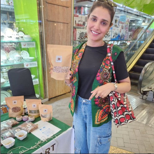 Amna Ilyas -Organiq Mart